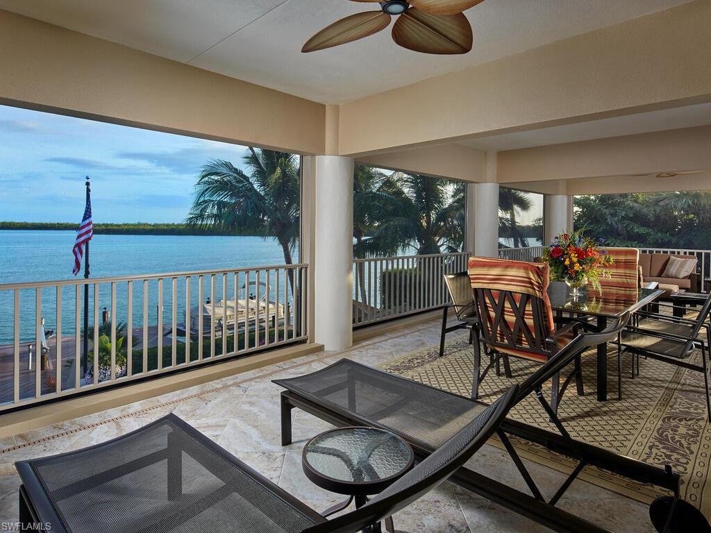 MARCO BEACH - Residential