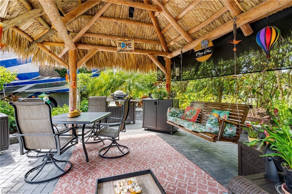 NAPLES MOTORCOACH RESORT - Land