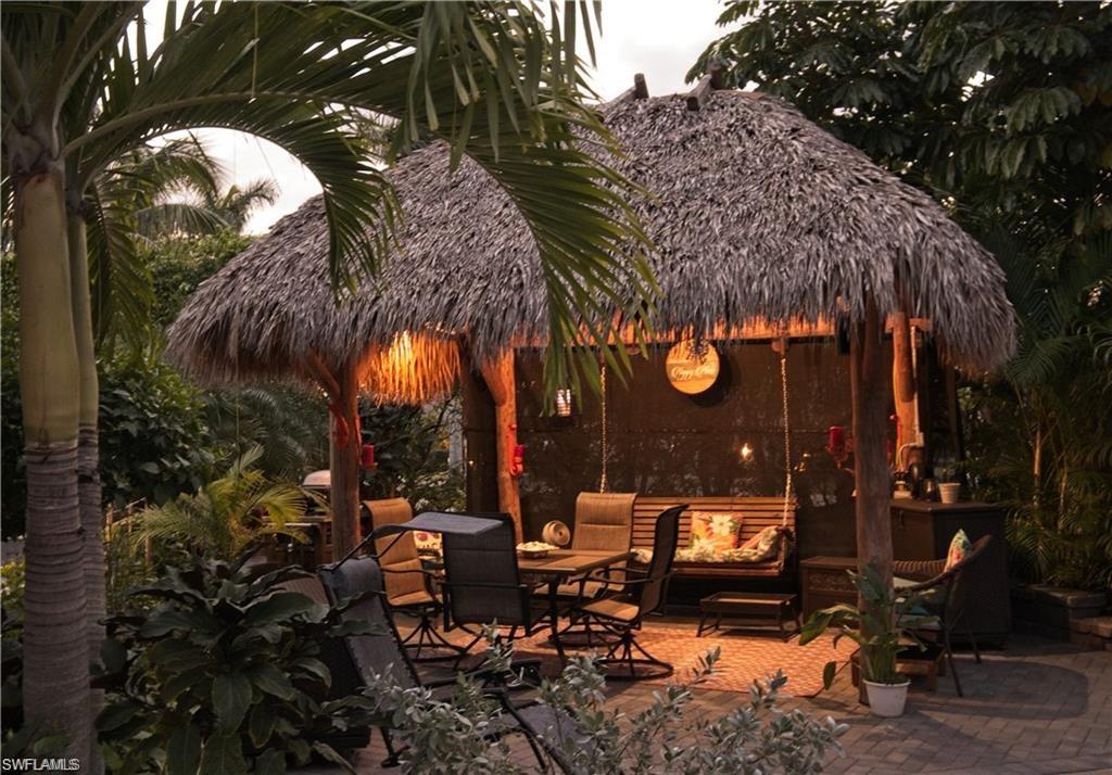 NAPLES MOTORCOACH RESORT - Land