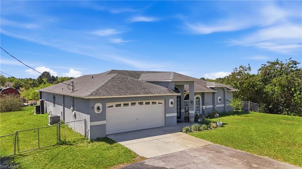 Photo of 2988 29th AVE NE, NAPLES, FL 34120 (MLS # 226013244)