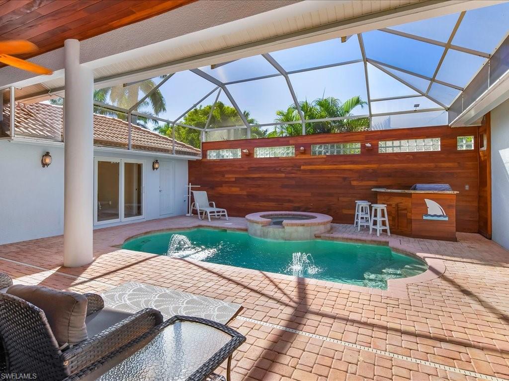 BRIARWOOD - Residential