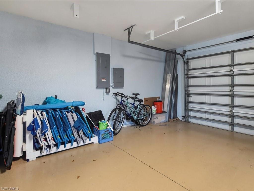 BRIARWOOD - Residential