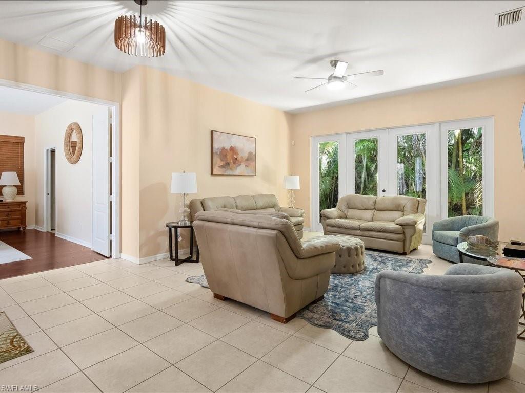 BRIARWOOD - Residential