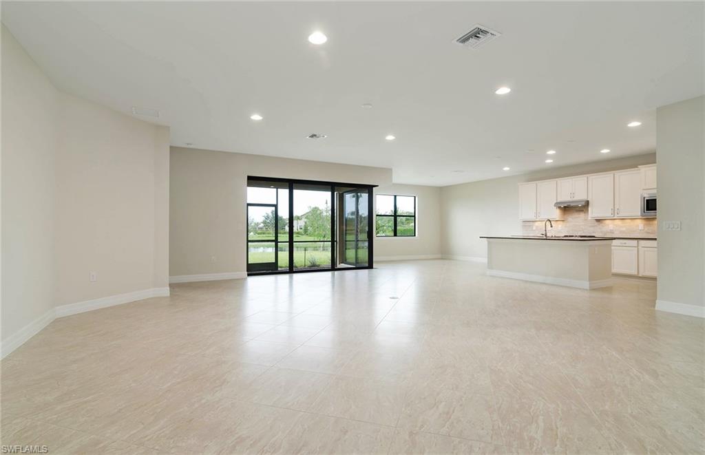 BRIDGETOWN - Residential