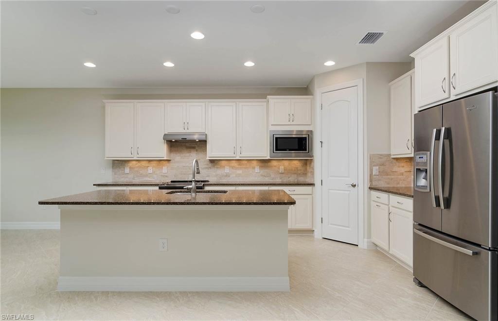 BRIDGETOWN - Residential