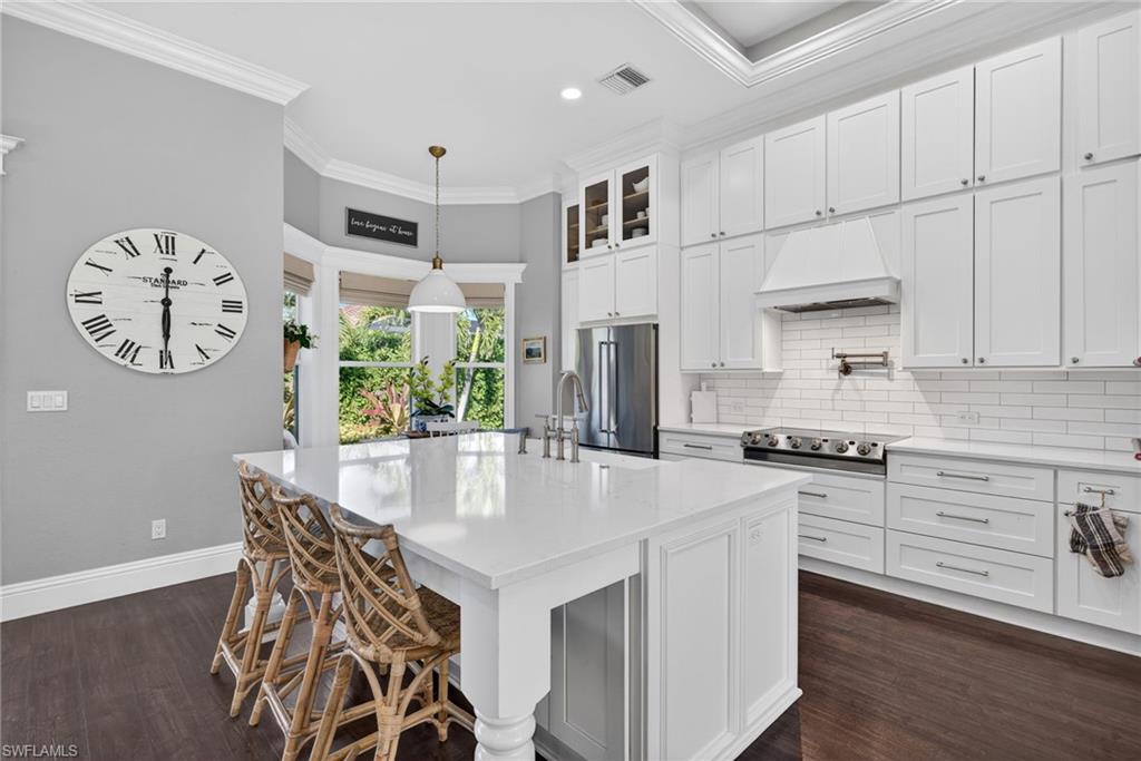 SIR MICHAELS PLACE - Residential Lease