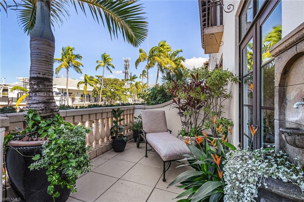 780 FIFTH AVENUE SOUTH - Residential