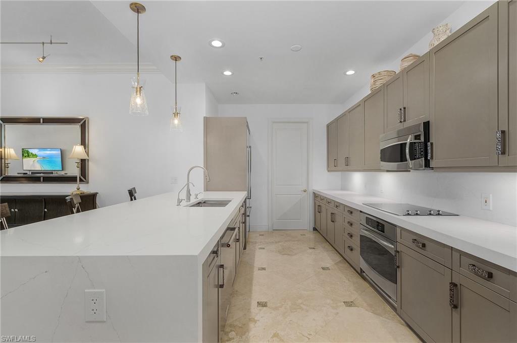 780 FIFTH AVENUE SOUTH - Residential