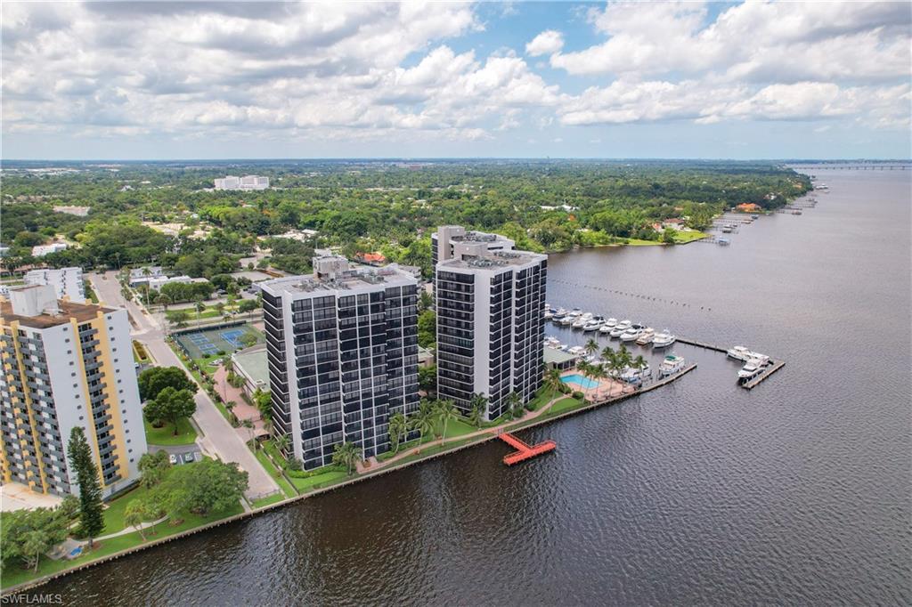 POINTE ROYALE - Residential