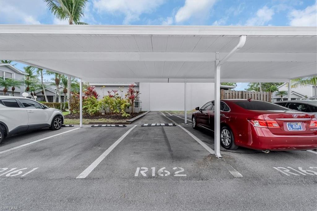 SUMMERLIN TRACE CONDO - Residential