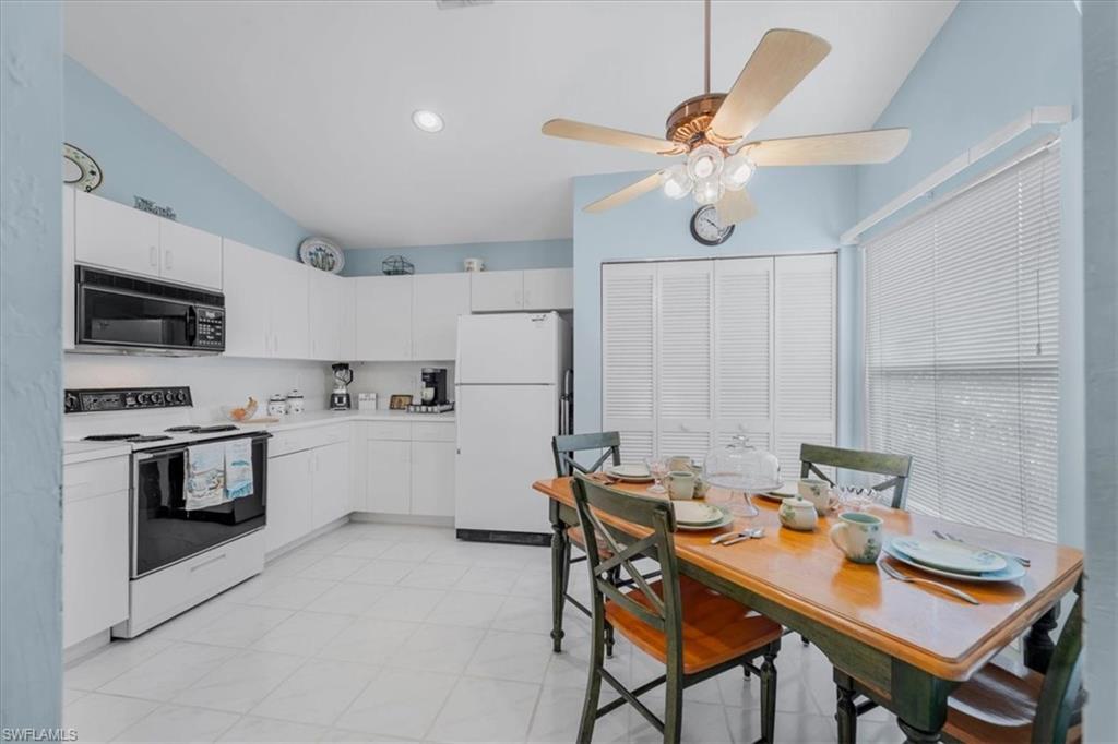 SUMMERLIN TRACE CONDO - Residential