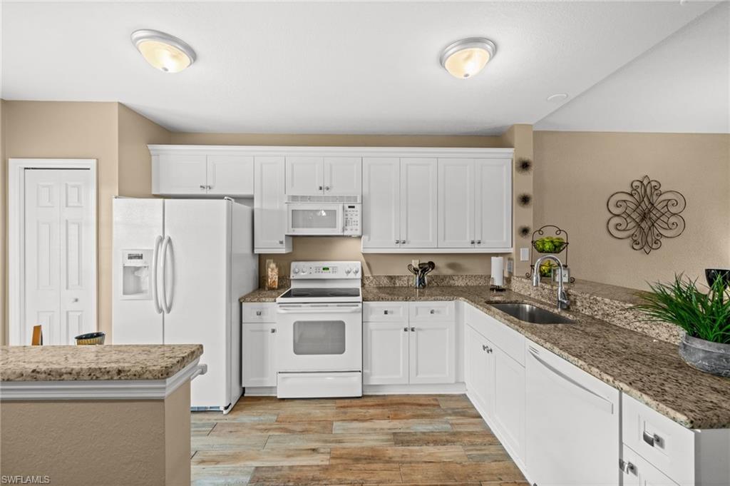 CORAL FALLS RESORT - Residential