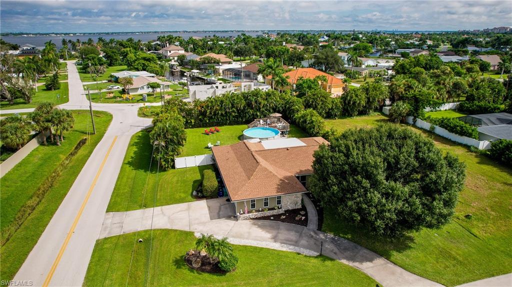 TAHITIAN SHORES - Residential