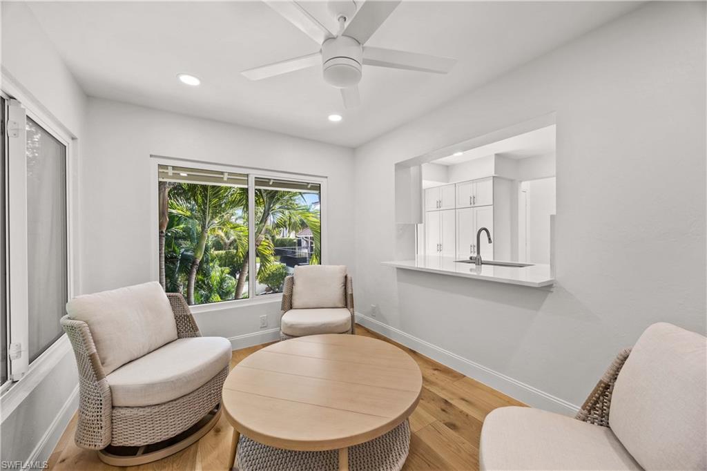 FRENCH QUARTER - Residential Lease