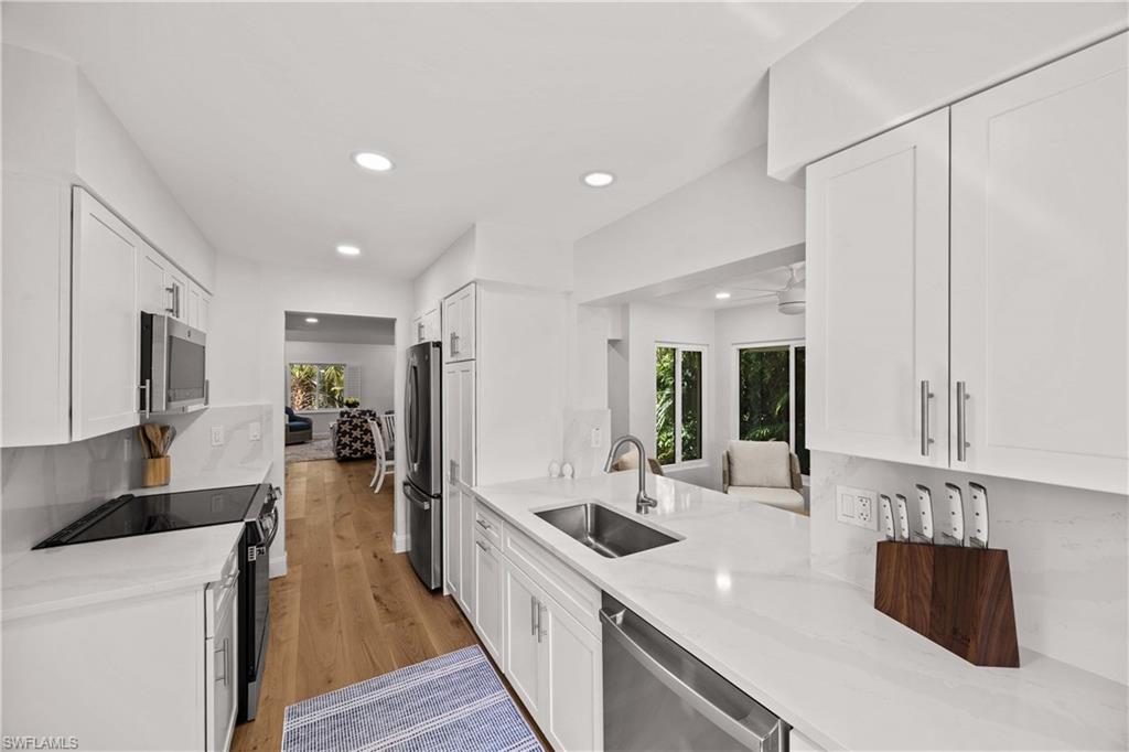 FRENCH QUARTER - Residential Lease