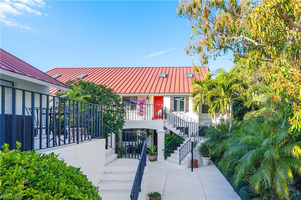 FRENCH QUARTER - Residential Lease