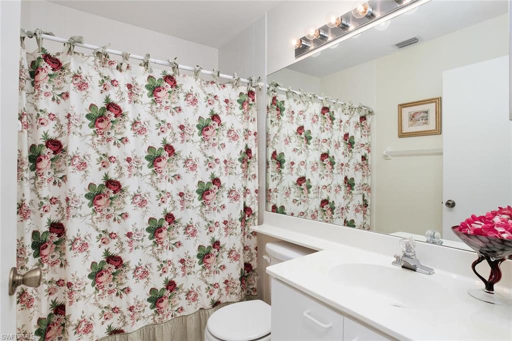 VILLAGES AT EMERALD LAKES - Residential