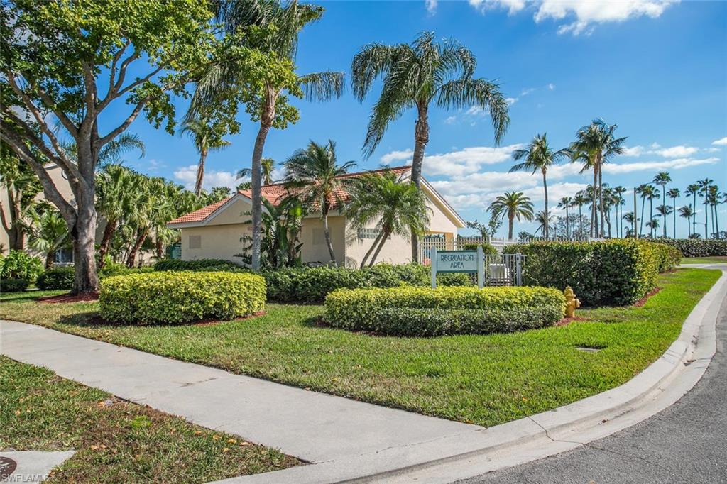 VILLAGES AT EMERALD LAKES - Residential