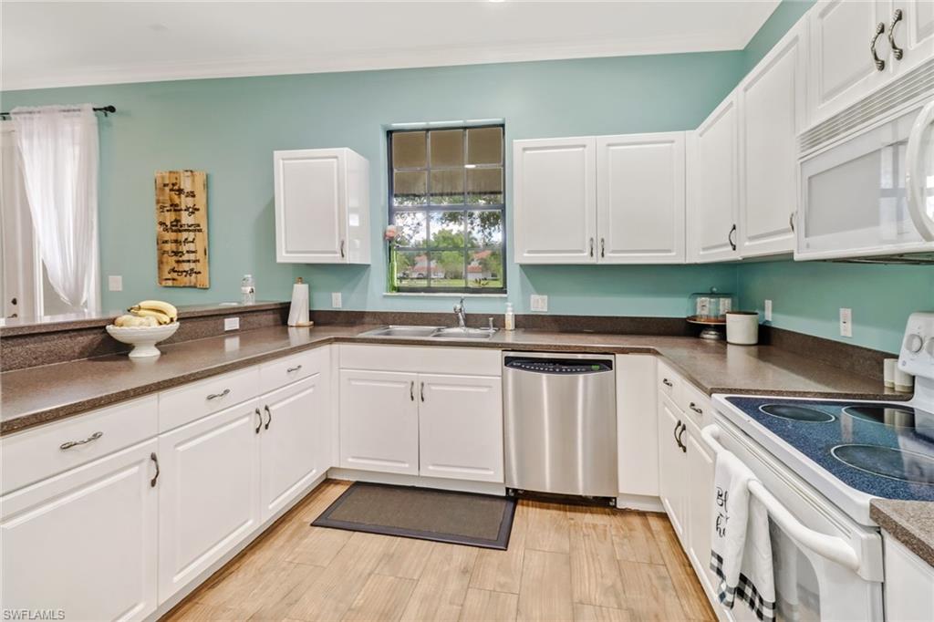 SUMMIT PLACE - Residential