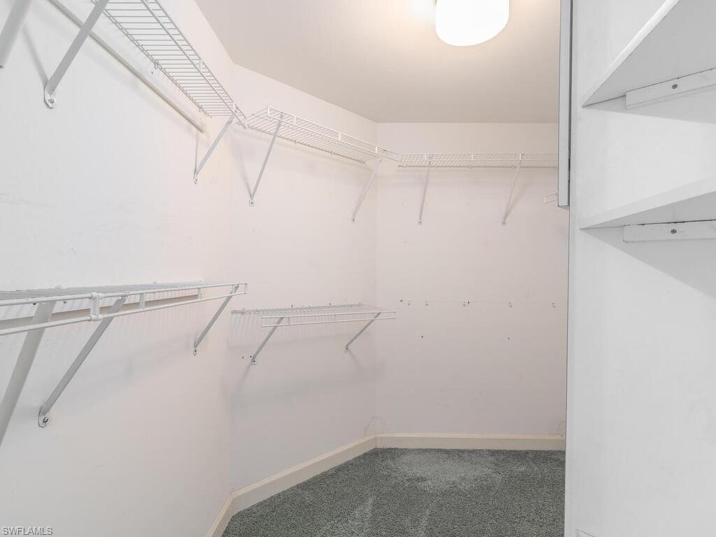 VINTAGE BAY - Residential