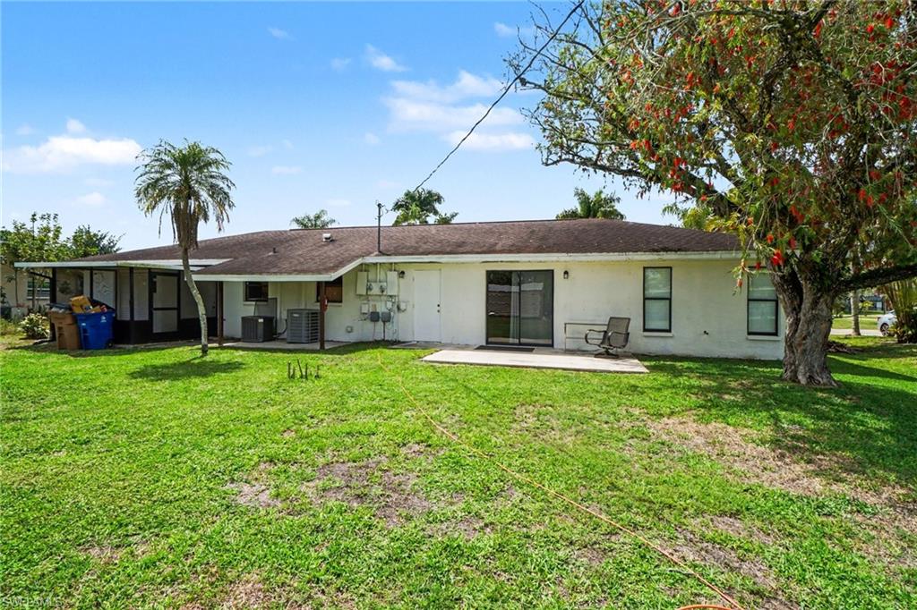 PARADISE SHORES - Residential