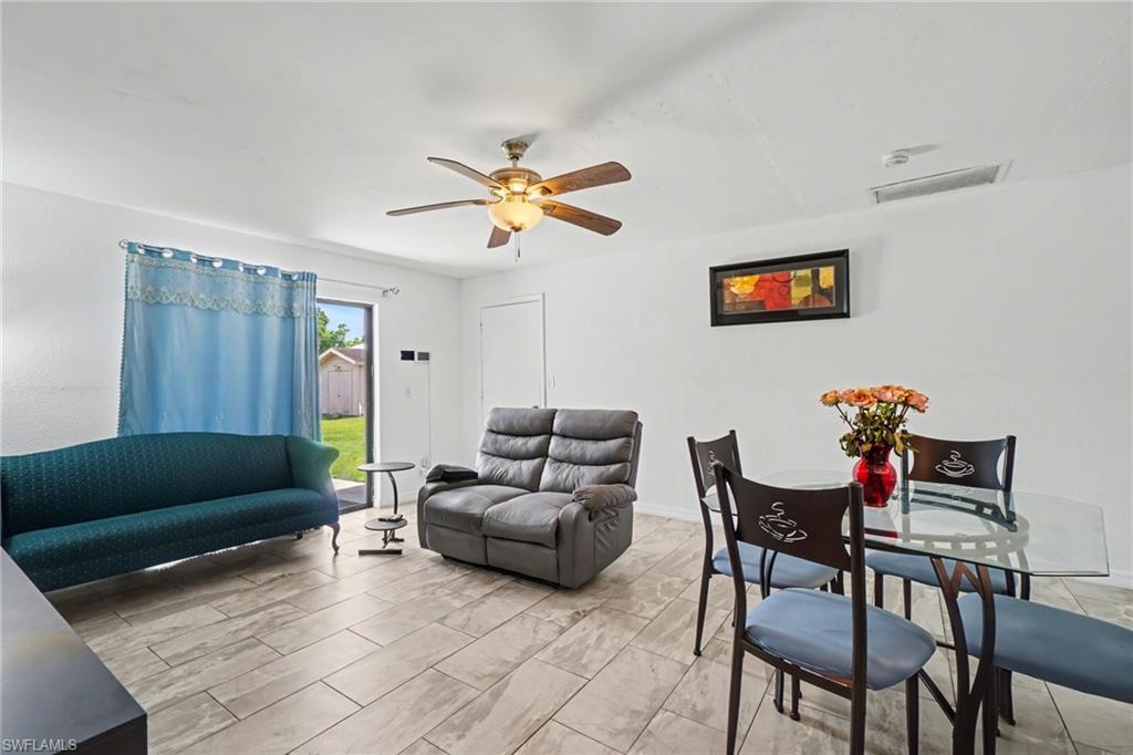 PARADISE SHORES - Residential