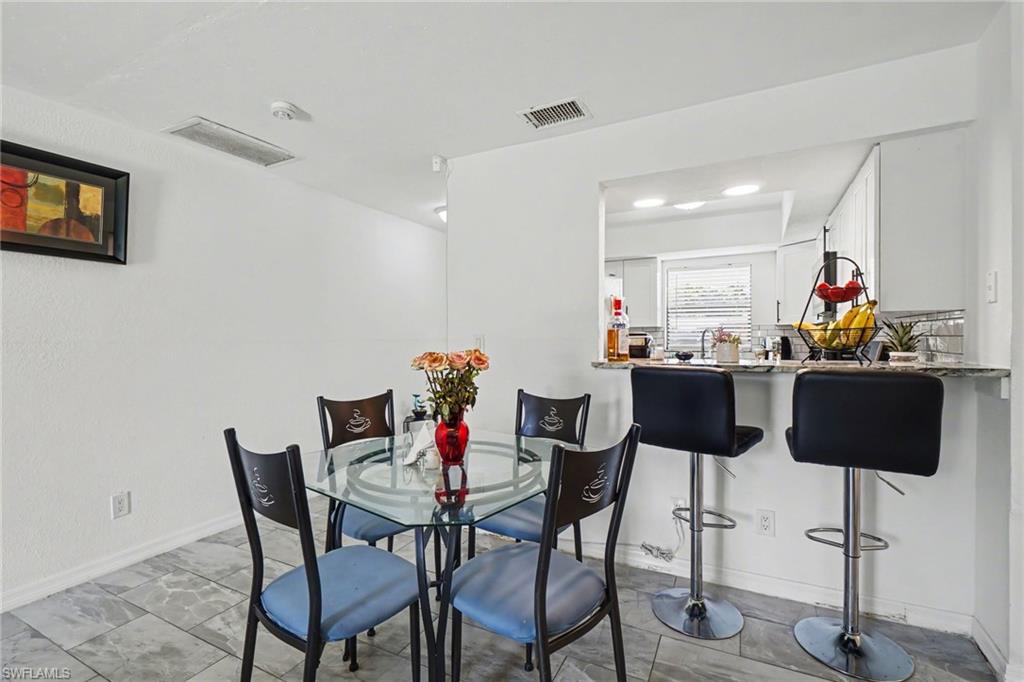 PARADISE SHORES - Residential