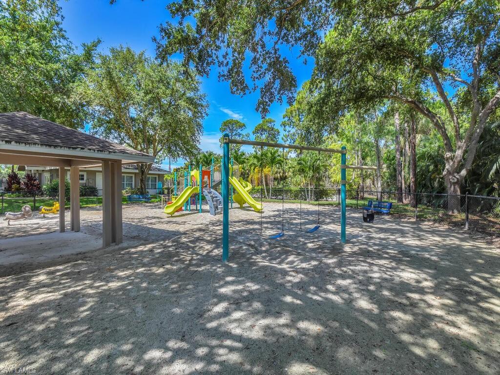 BRIARWOOD - Residential