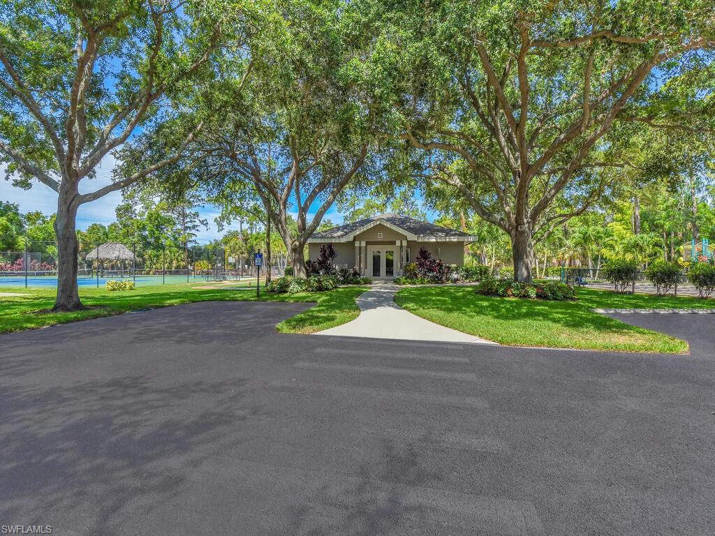 BRIARWOOD - Residential