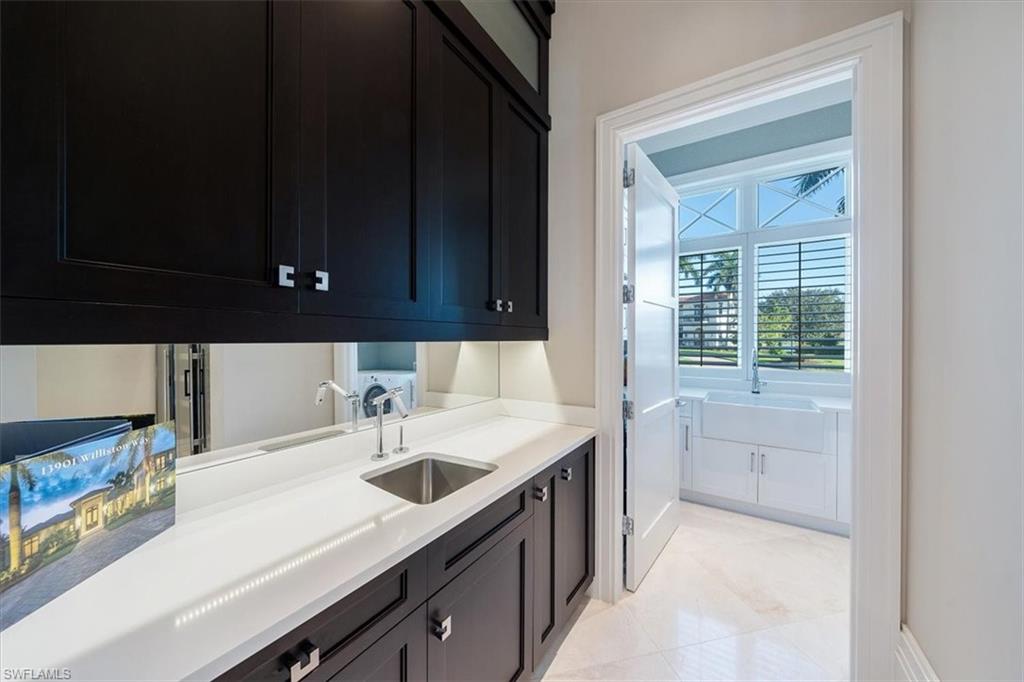 QUAIL WEST - Residential