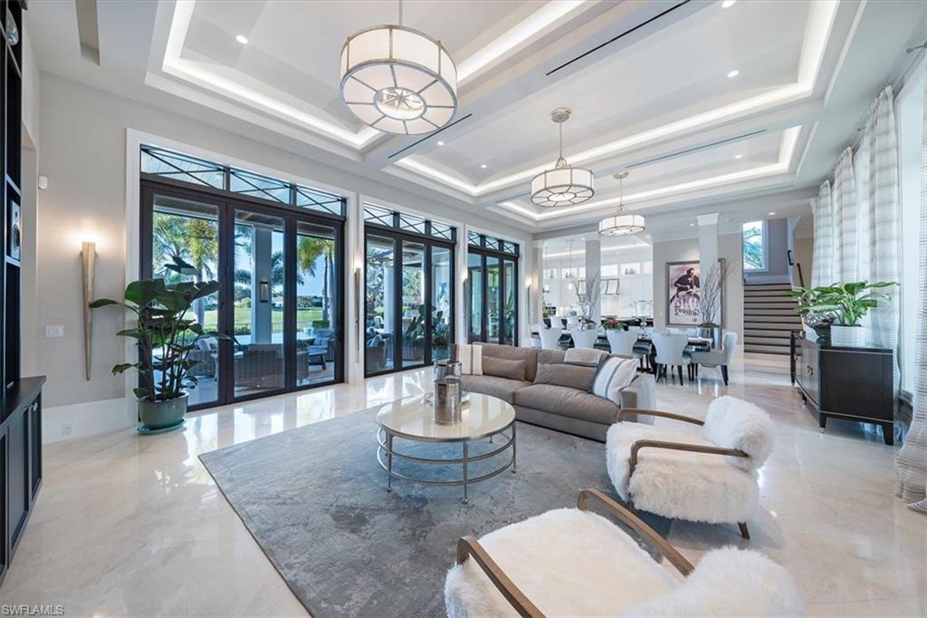 QUAIL WEST - Residential