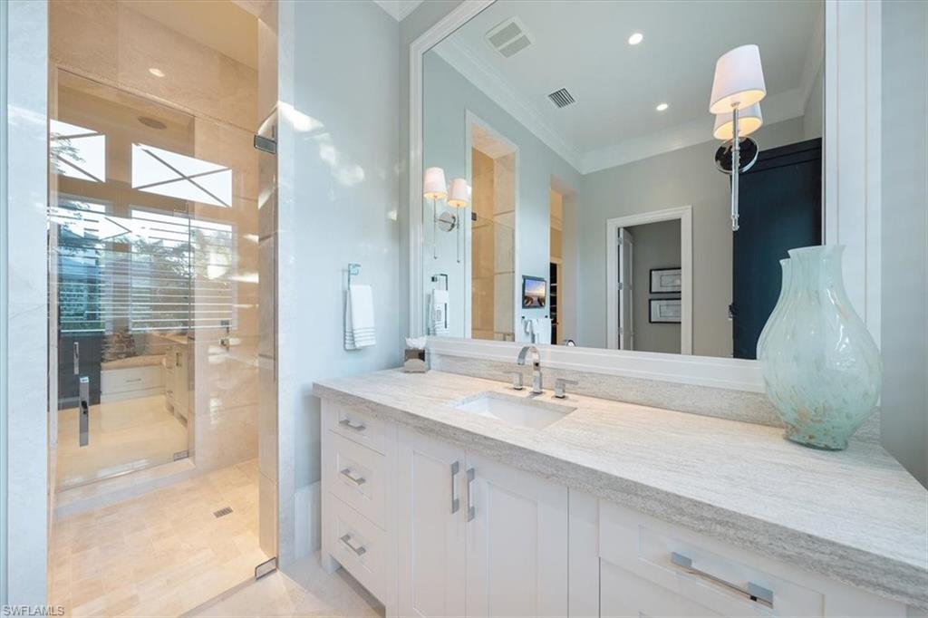 QUAIL WEST - Residential