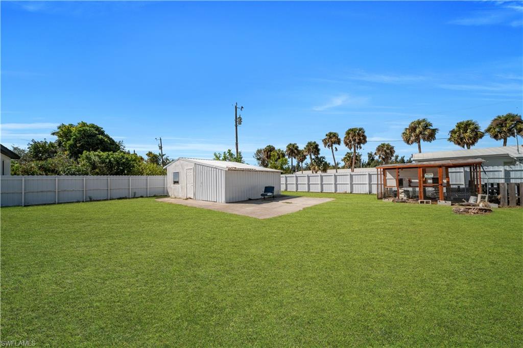 NORTH FORT MYERS - Residential