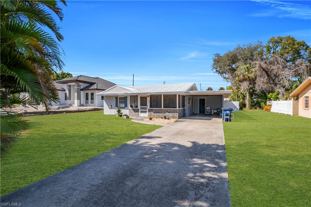 NORTH FORT MYERS - Residential