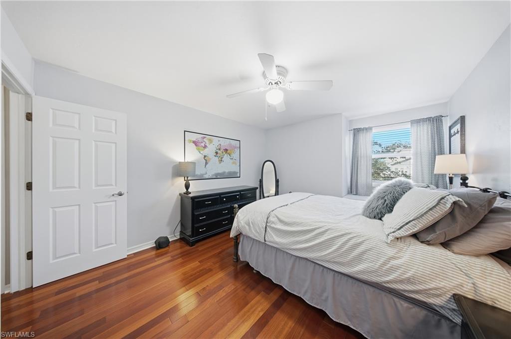 FLAMINGO LAKES - Residential