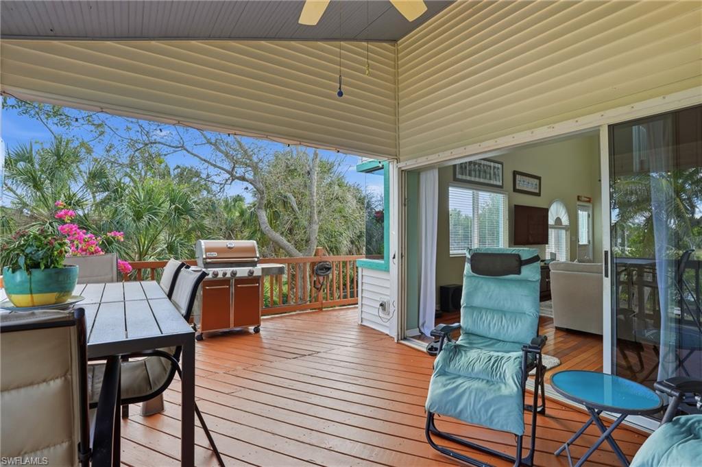 FLAMINGO LAKES - Residential