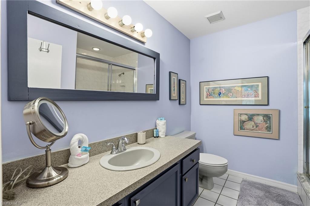 FLAMINGO LAKES - Residential