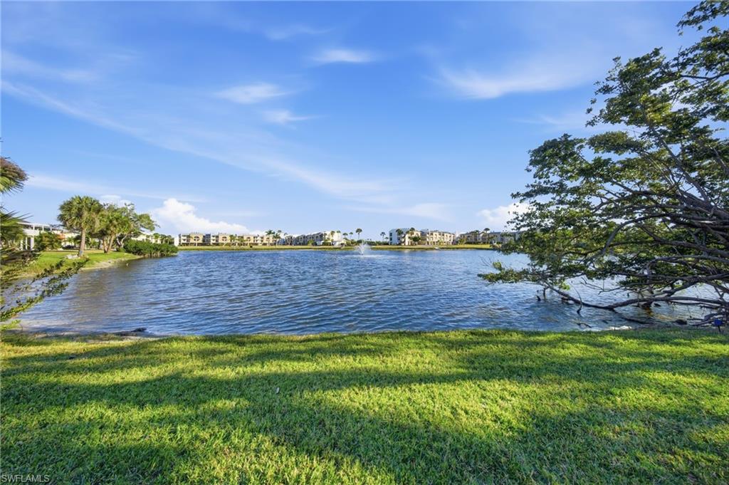 FLAMINGO LAKES - Residential