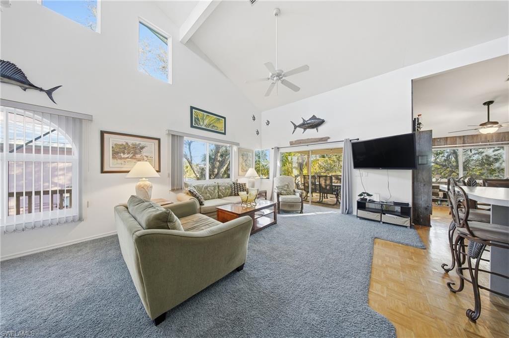 FLAMINGO LAKES - Residential