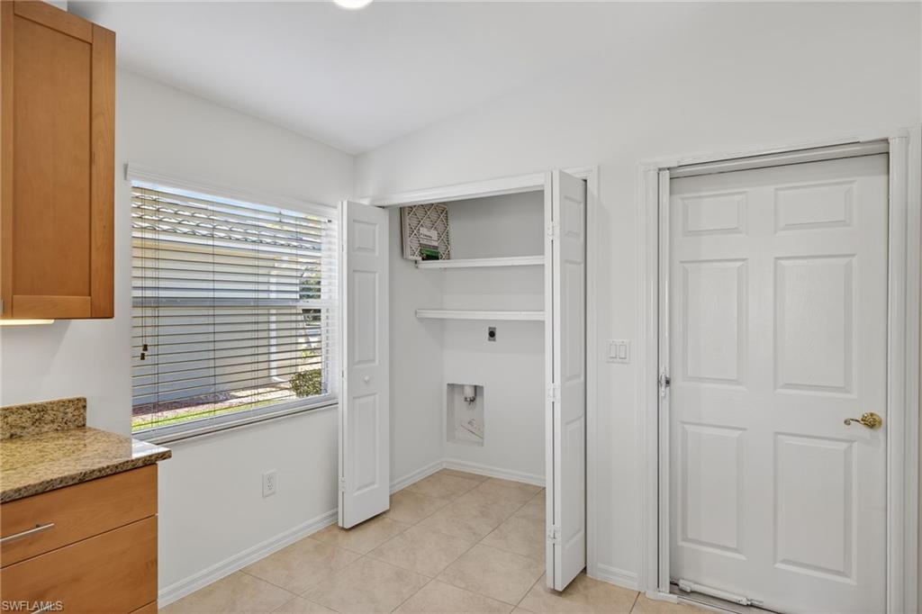 COLONY POINTE - Residential