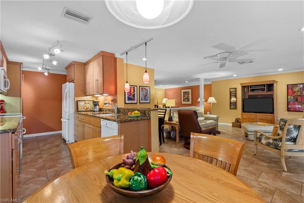 PALMLEE PARK - Residential