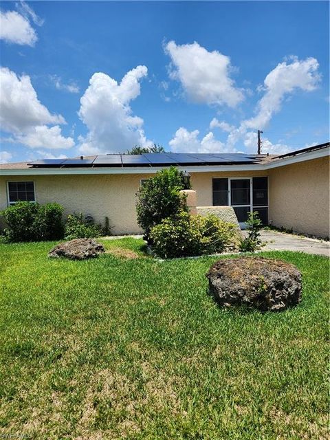 207 SE 47th TER CAPE CORAL FL 33904