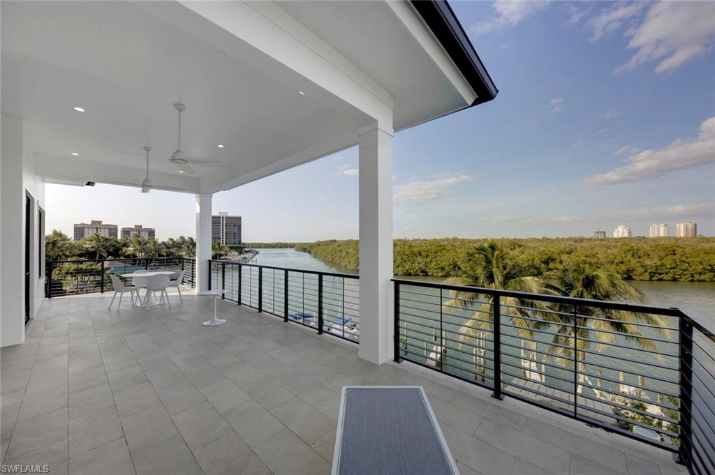BONITA BEACH - Residential