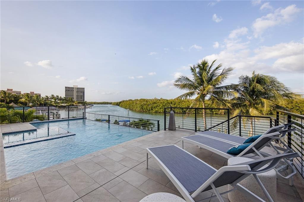 BONITA BEACH - Residential