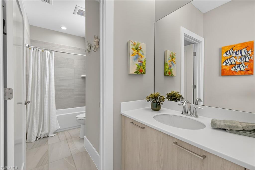 SPARROW CAY - Residential Lease