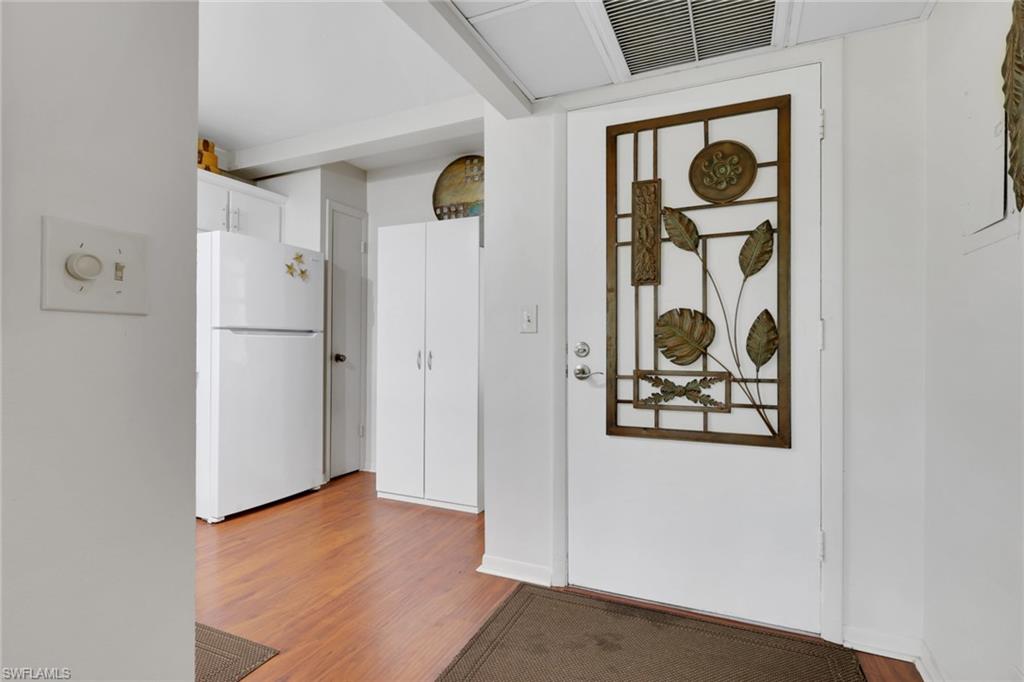 1084 Forest Lakes DR 7304