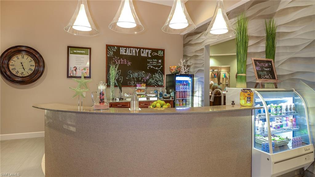 ESPLANADE - Residential