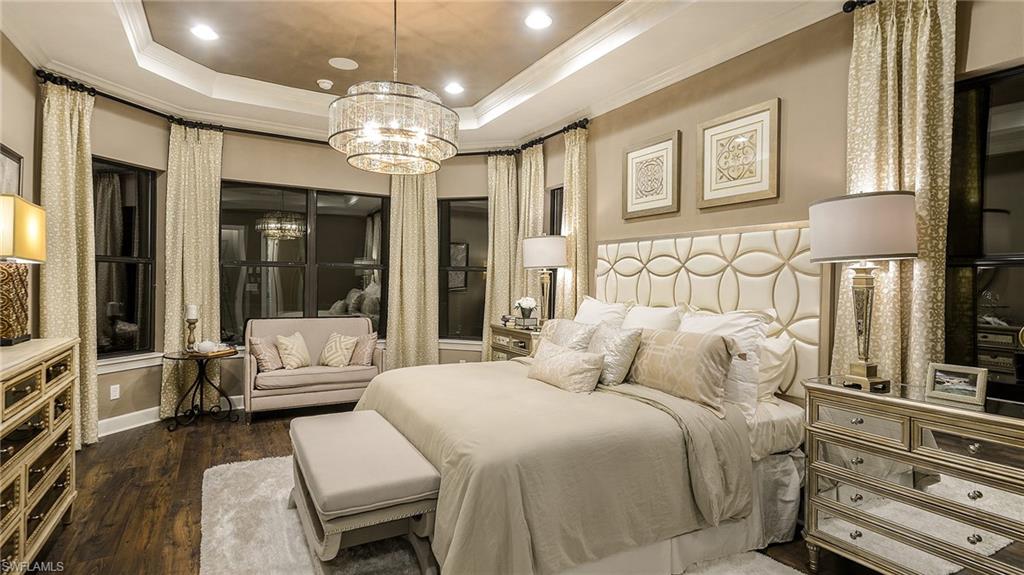 ESPLANADE - Residential