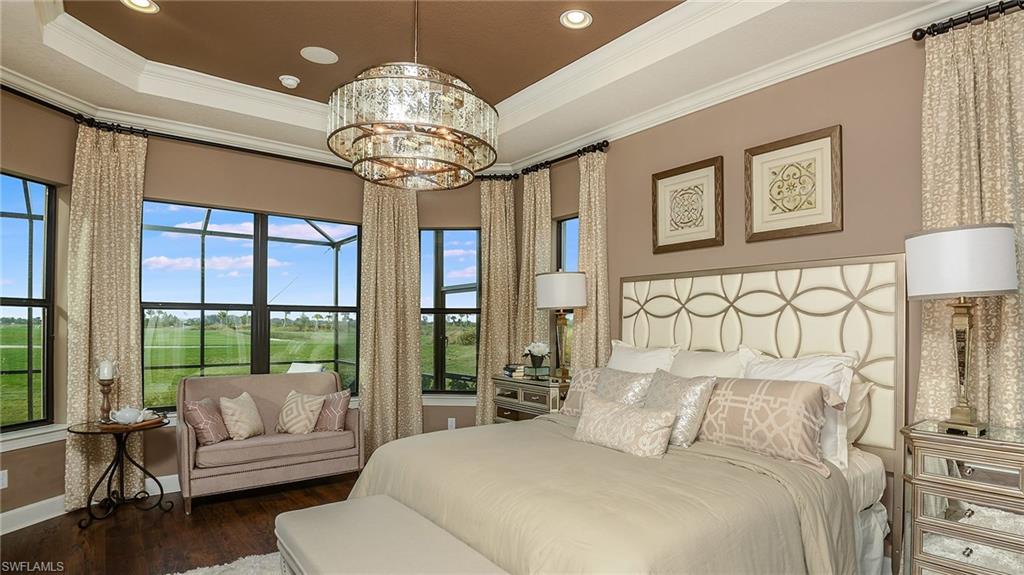 ESPLANADE - Residential