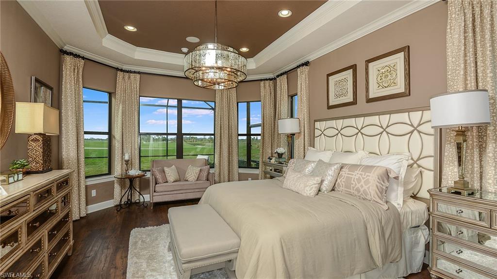 ESPLANADE - Residential